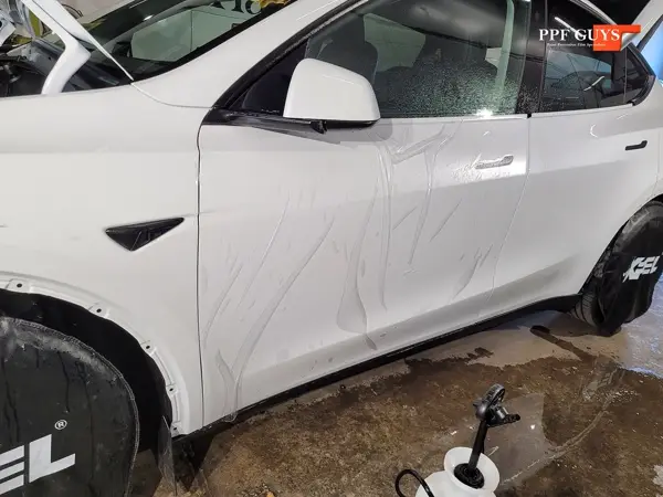 Tesla Model Y Performance, Stealth. Photo 13 of 45.