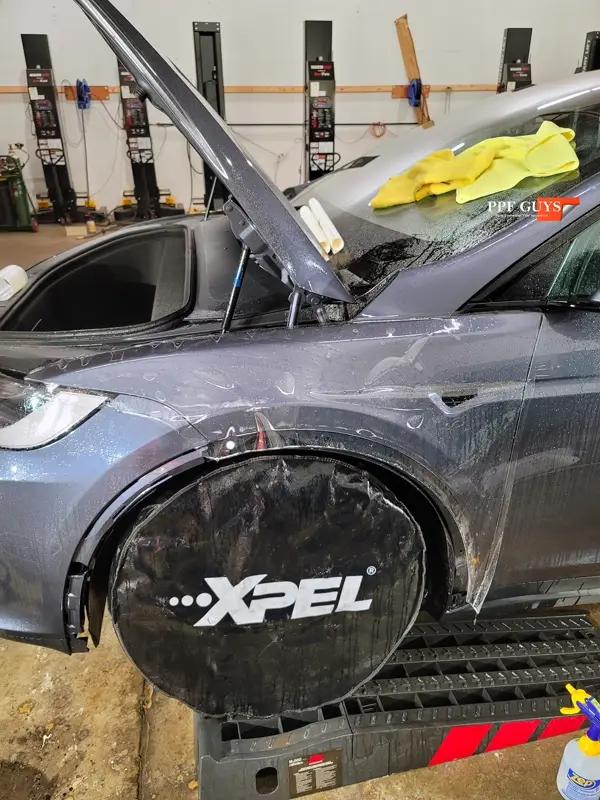 Silver Tesla Model X, PPF. Photo 13 of 18.