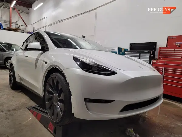 Tesla Model Y Performance, Stealth. Photo 34 of 45.