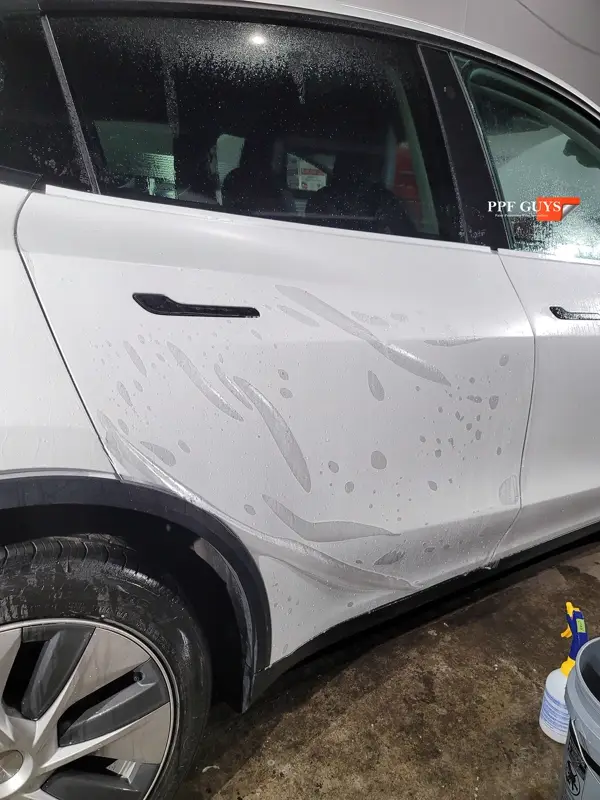 White Tesla Model Y, Stealth. Photo 28 of 42.