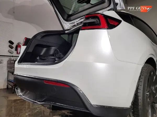 Tesla Model Y Performance, Stealth. Photo 35 of 45.