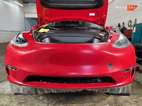 Red Tesla Model Y, Stealth. Photo 23 of 48.